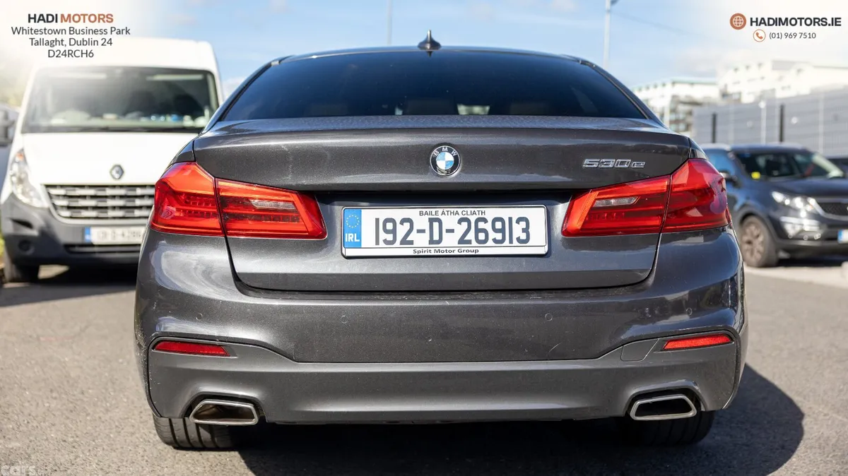 BMW 5-Series Saloon, Petrol Plug-in Hybrid, 2019, Grey