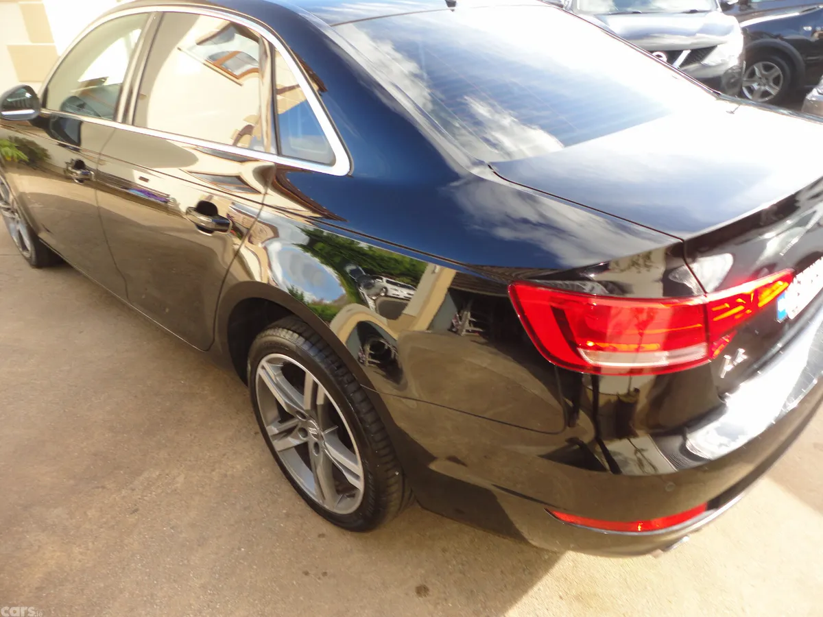 Audi A4 Saloon, Petrol, 2016, Black