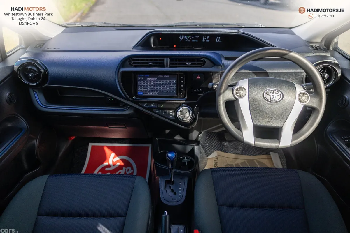 Toyota Aqua Hatchback, Petrol Hybrid, 2015, Blue