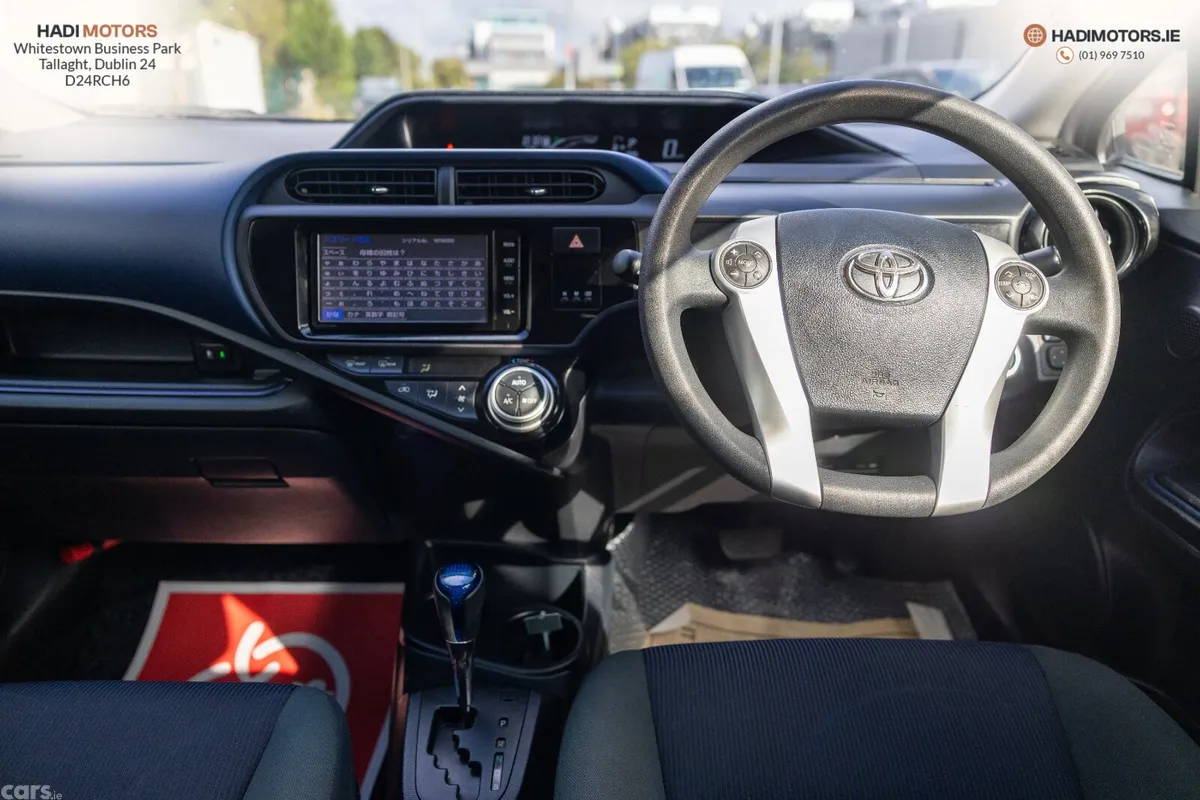Toyota Aqua Hatchback, Petrol Hybrid, 2015, Blue