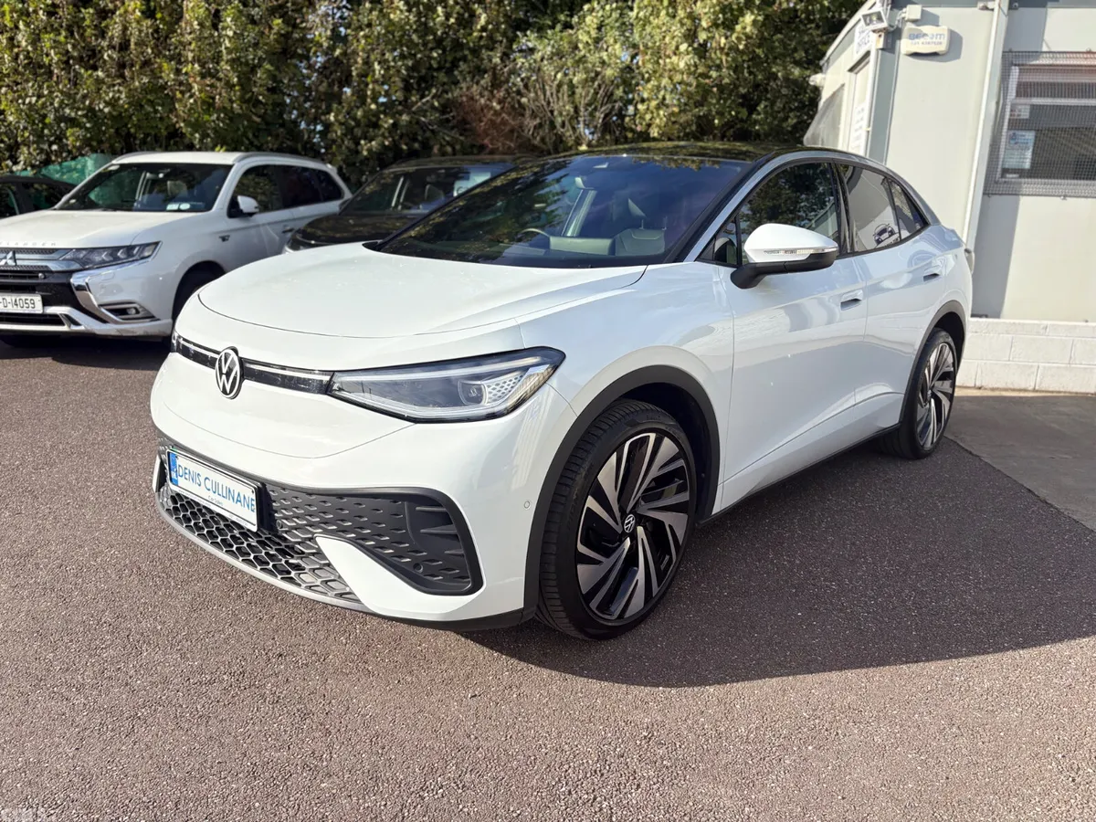 Volkswagen ID.5 SUV, Electric, 2024, White