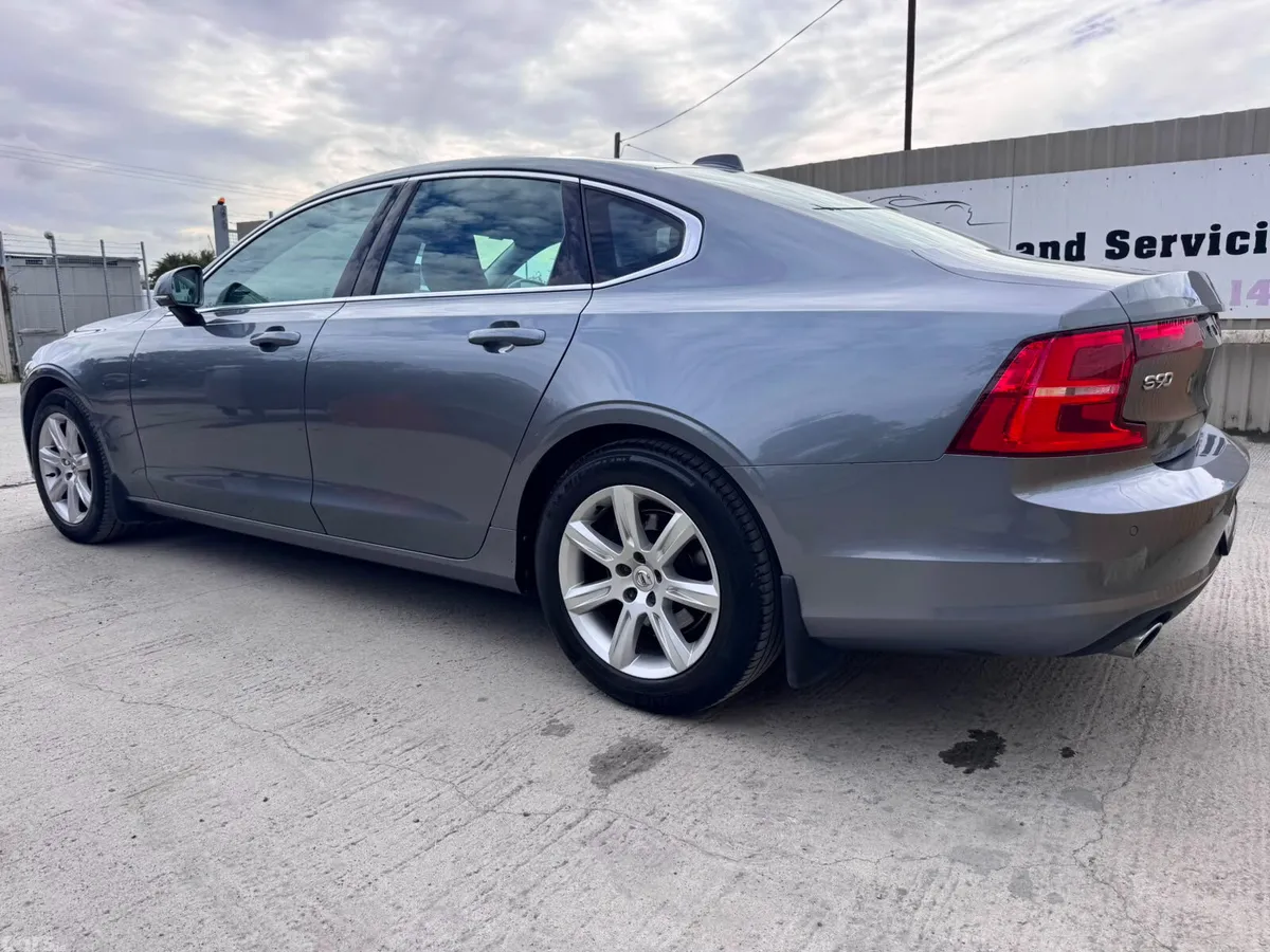 Volvo S90 Saloon, Diesel, 2017, Grey