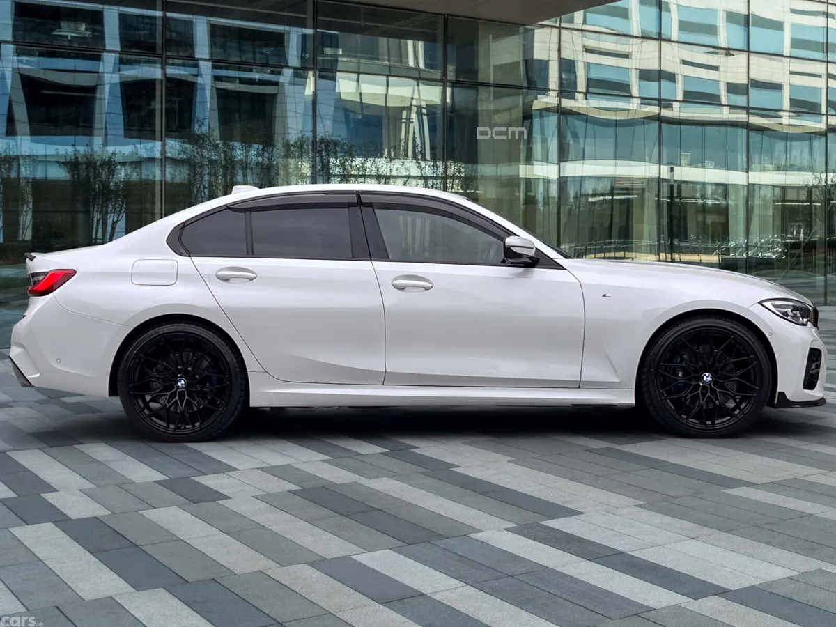 BMW 3-Series Saloon, Petrol Plug-in Hybrid, 2021, White