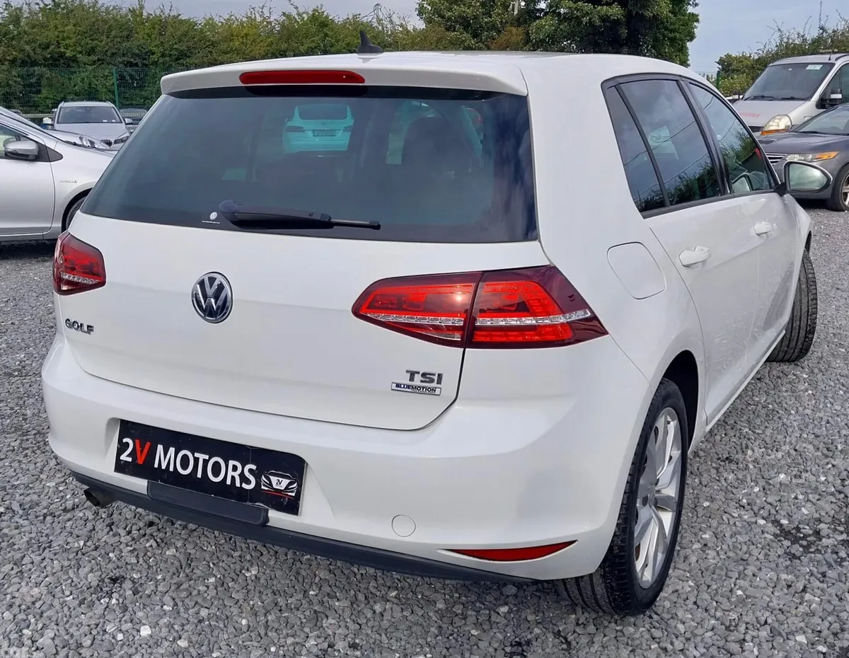 Volkswagen Golf Hatchback, Petrol, 2017, White