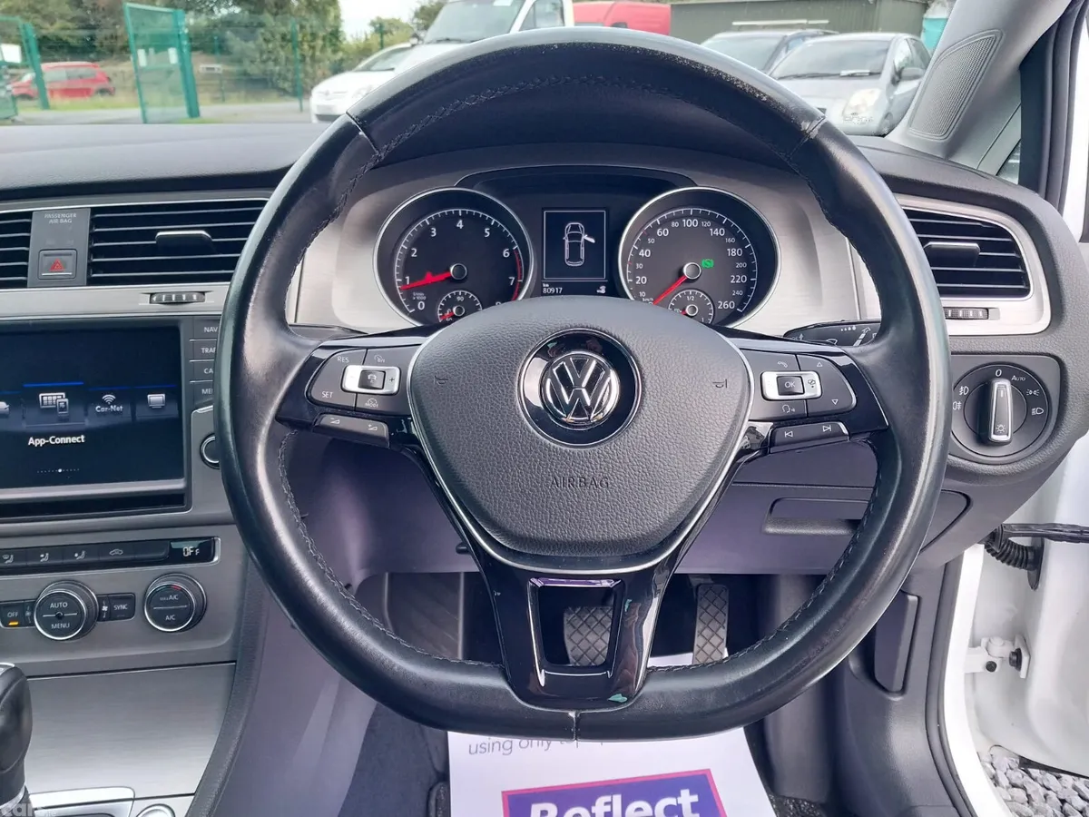Volkswagen Golf Hatchback, Petrol, 2017, White