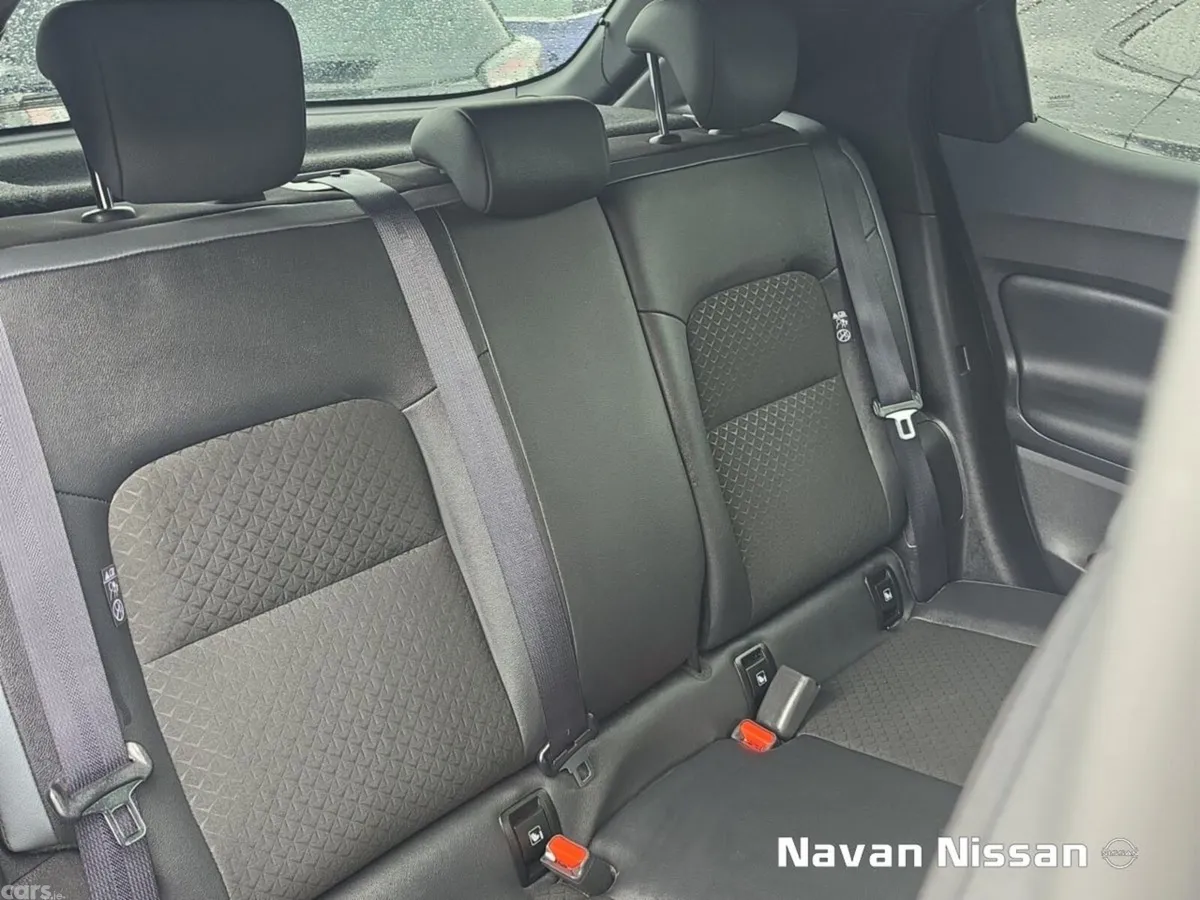 Nissan Juke SUV, Petrol Hybrid, 2024, Grey