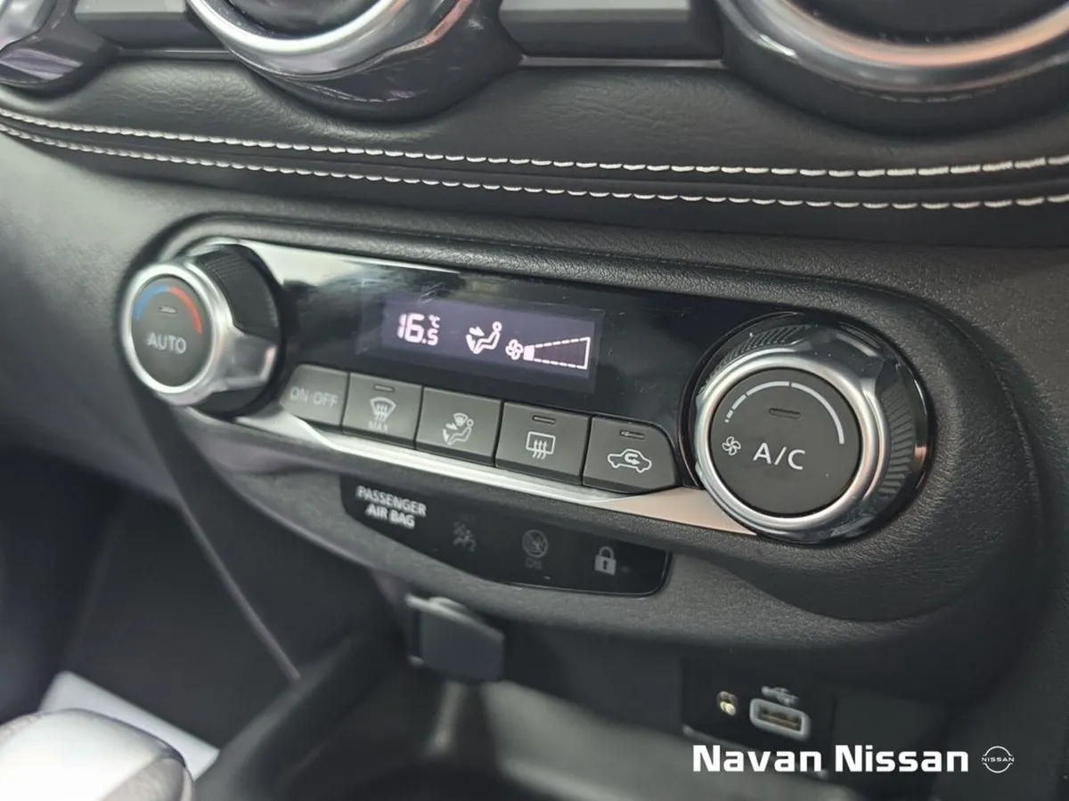 Nissan Juke SUV, Petrol Hybrid, 2024, Grey