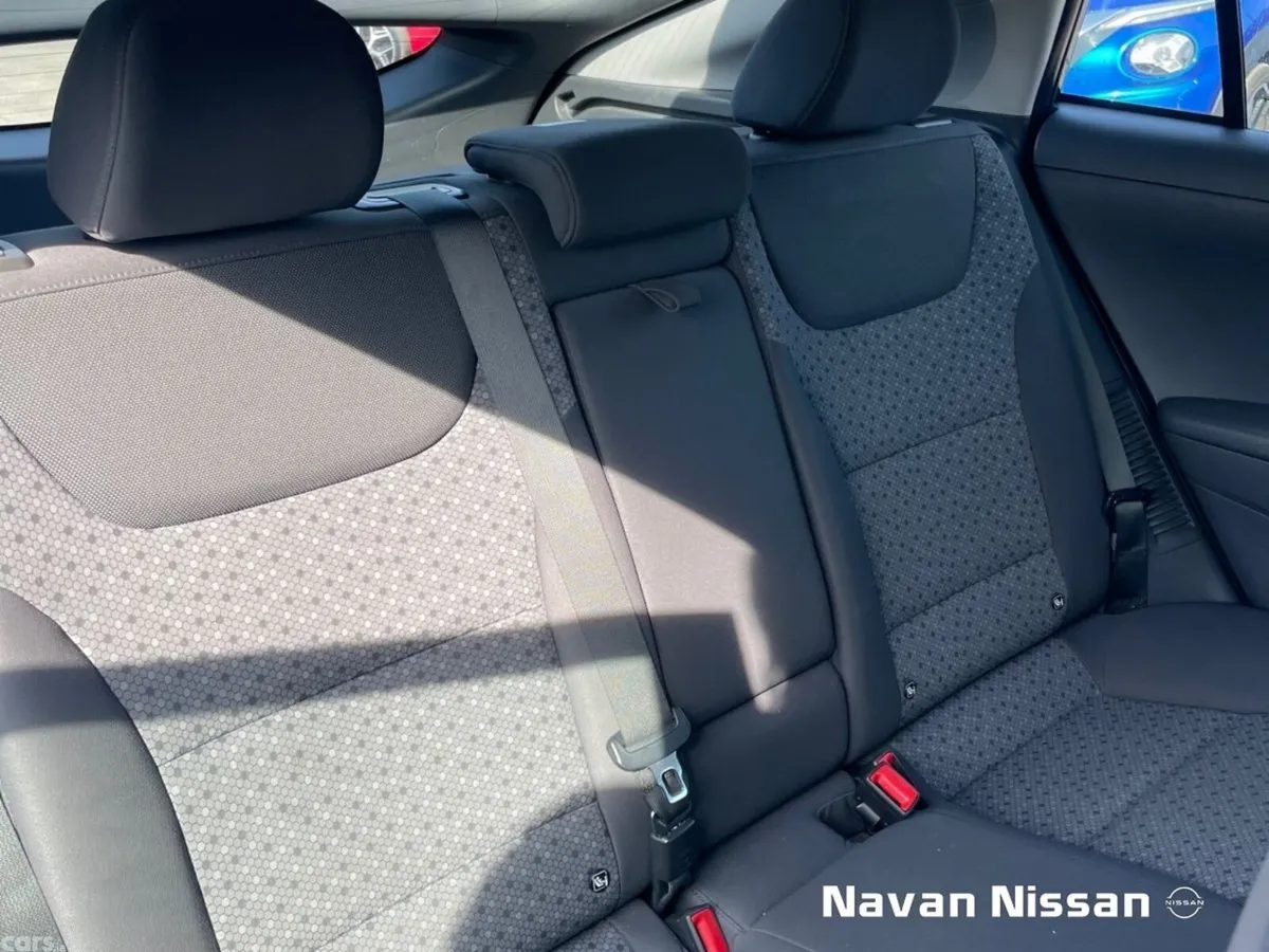 Hyundai IONIQ Hatchback, Petrol Plug-in Hybrid, 2018, Blue