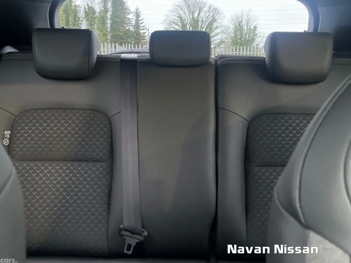 Nissan Juke SUV, Petrol, 2025, Black