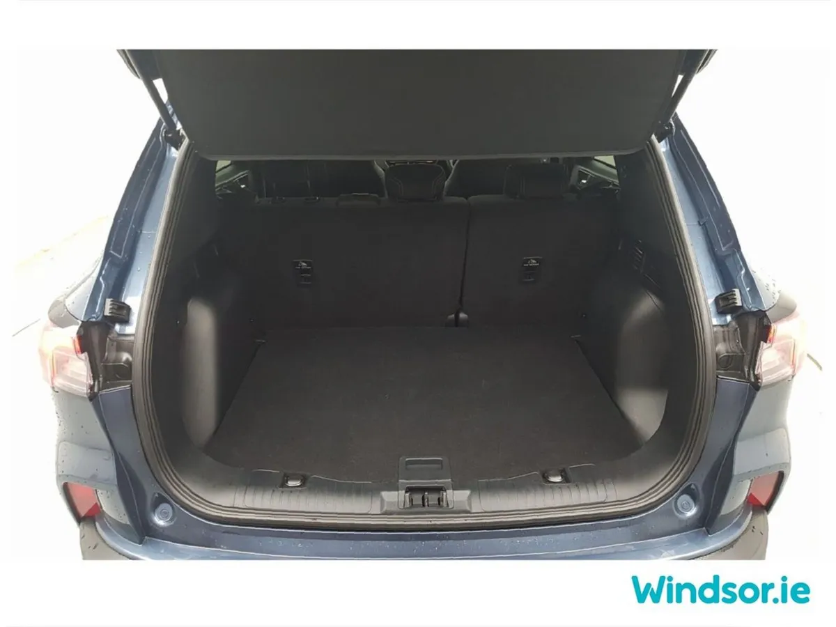 Ford Kuga SUV, Petrol Plug-in Hybrid, 2024, Blue