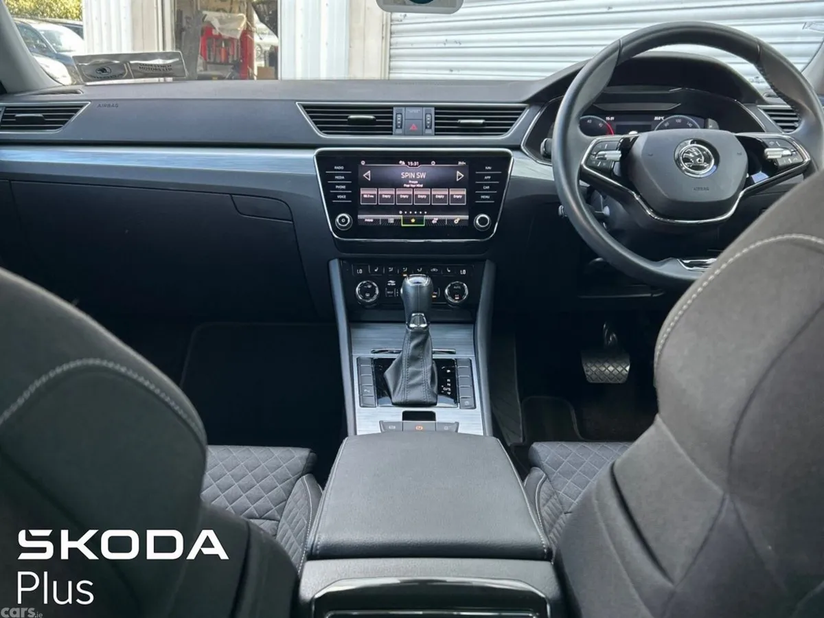 Skoda Superb Saloon, Diesel, 2024, Blue