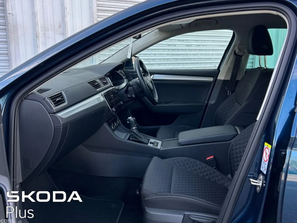 Skoda Superb Saloon, Diesel, 2024, Blue