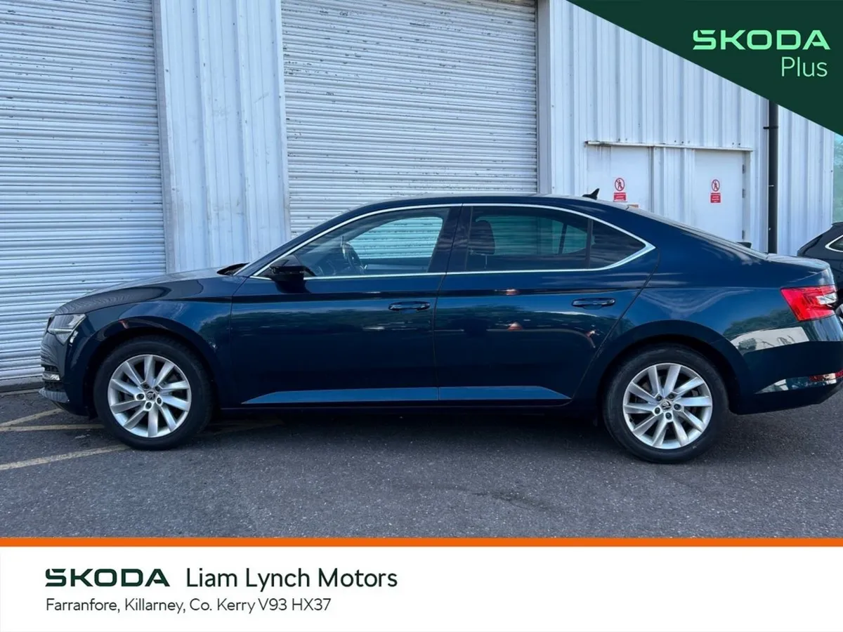 Skoda Superb Saloon, Diesel, 2024, Blue