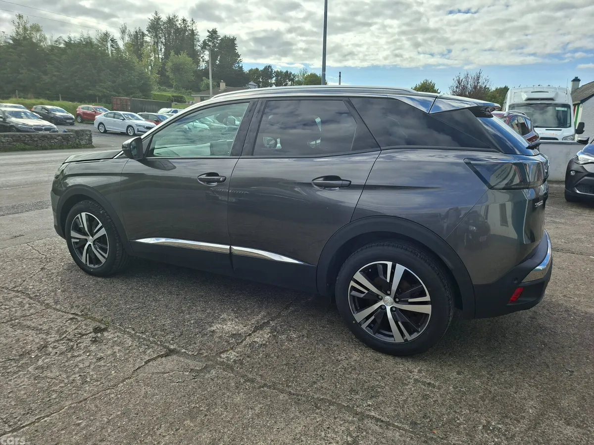Peugeot 3008 MPV, Diesel, 2022, Grey