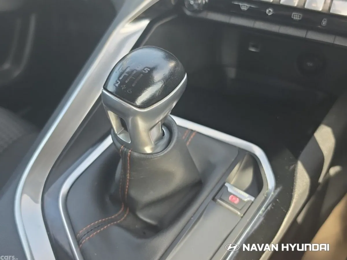 Peugeot 3008 Hatchback, Diesel, 2019, Black