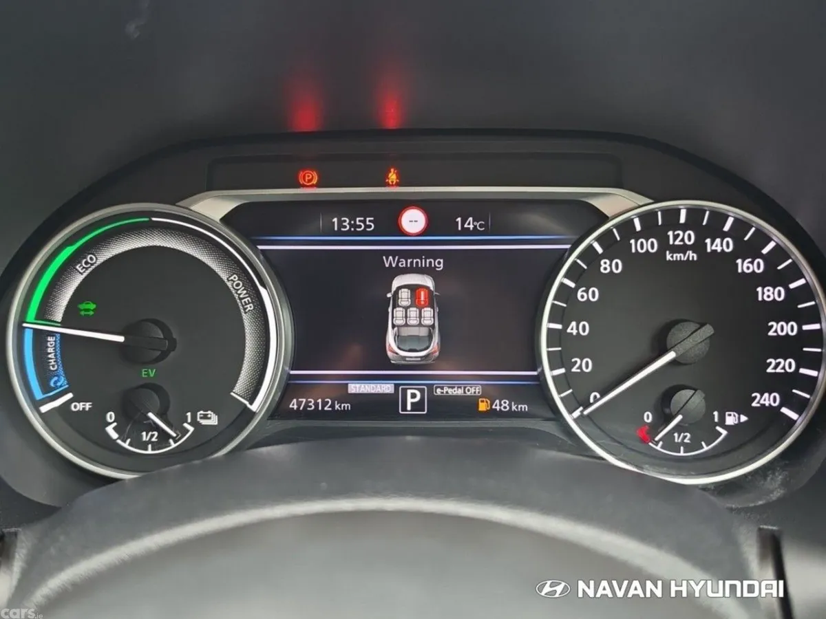 Nissan Juke SUV, Petrol Hybrid, 2024, Grey