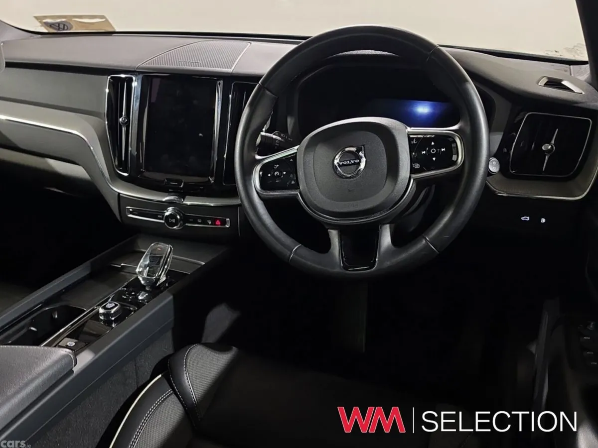 Volvo XC60 SUV, Petrol Plug-in Hybrid, 2024, Black