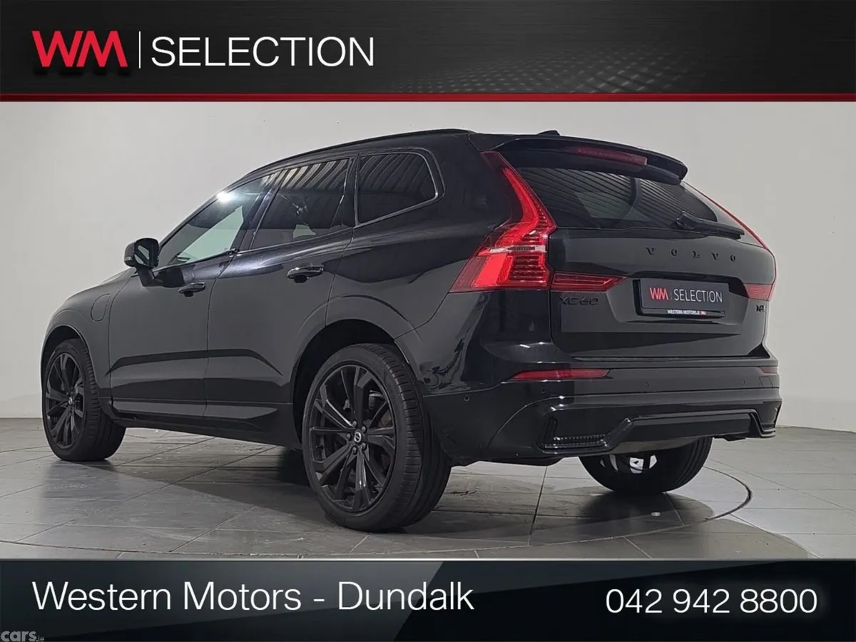 Volvo XC60 SUV, Petrol Plug-in Hybrid, 2024, Black