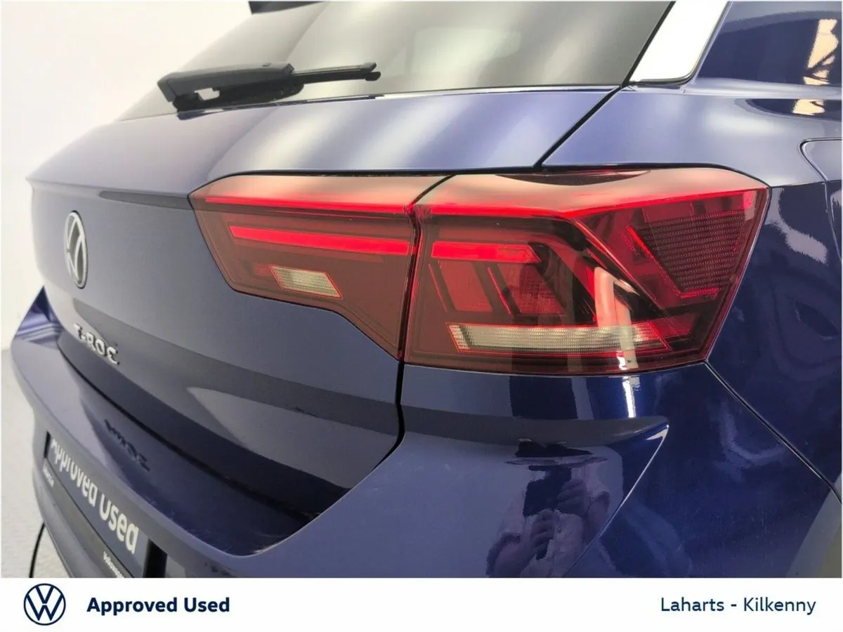 Volkswagen T-Roc SUV, Petrol, 2023, Blue