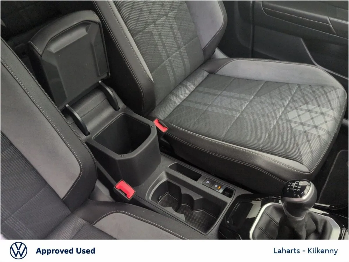 Volkswagen T-Roc SUV, Petrol, 2023, Blue