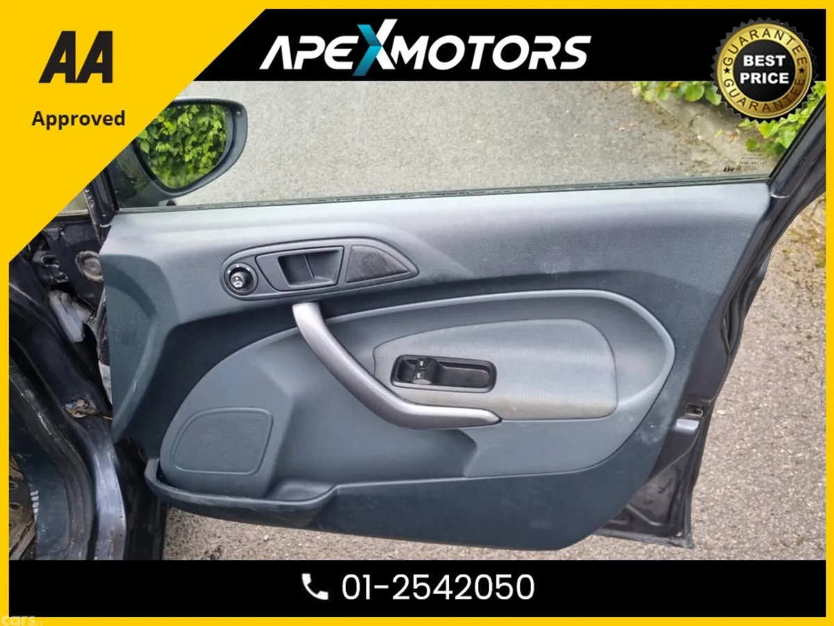 Ford Fiesta Hatchback, Diesel, 2010, Grey