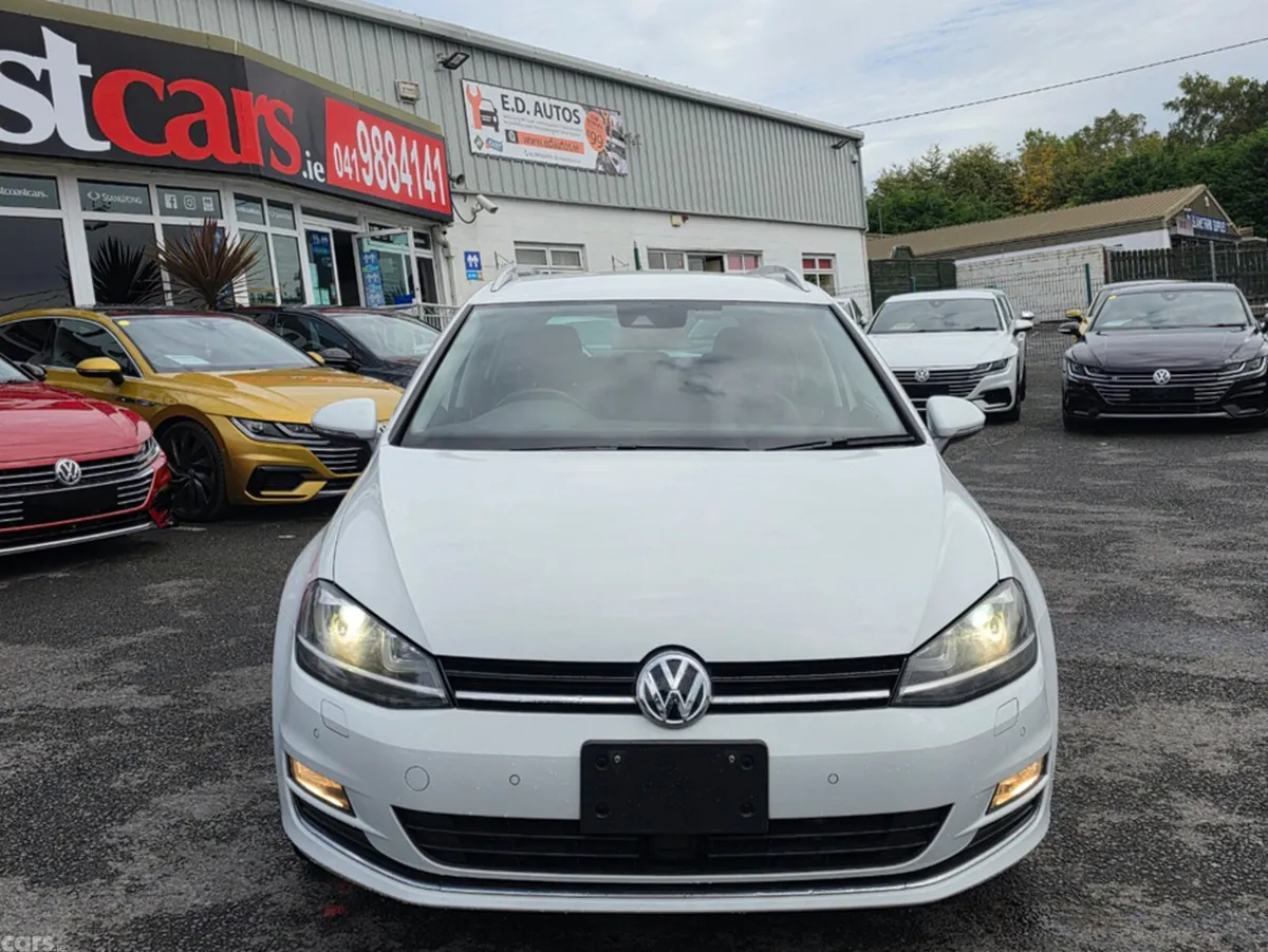 Volkswagen Golf Estate, Petrol, 2015, White