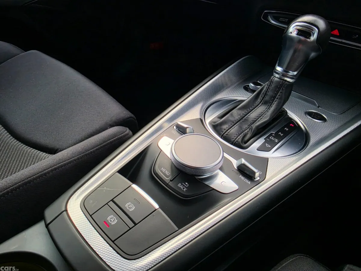 Audi TT Coupe, Petrol, 2016, White