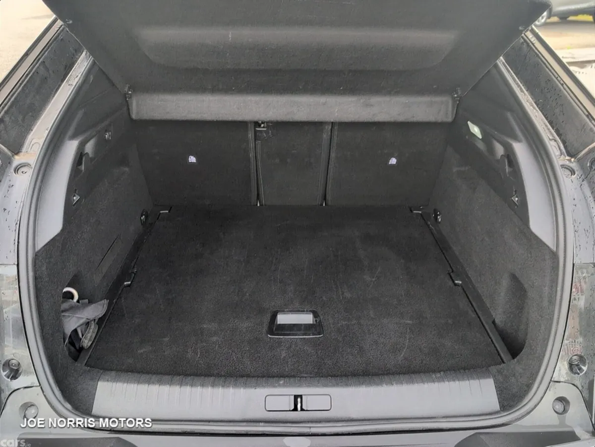 Peugeot 3008 SUV, Petrol Hybrid, 2026, Black