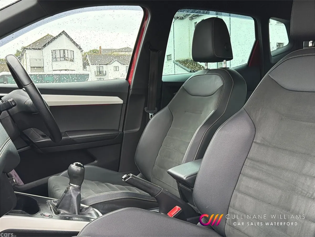 SEAT Arona SUV, Petrol, 2021, Red