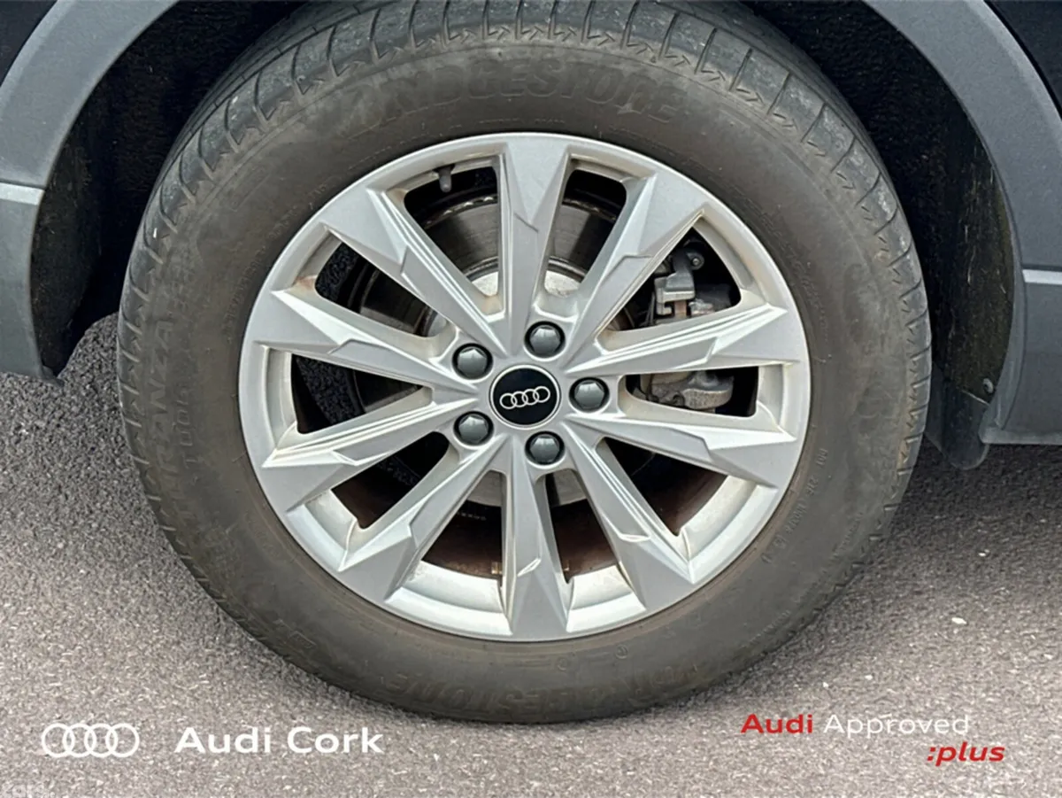 Audi Q3 SUV, Petrol Plug-in Hybrid, 2024, Black