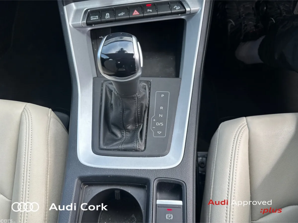Audi Q3 SUV, Petrol Plug-in Hybrid, 2024, Black