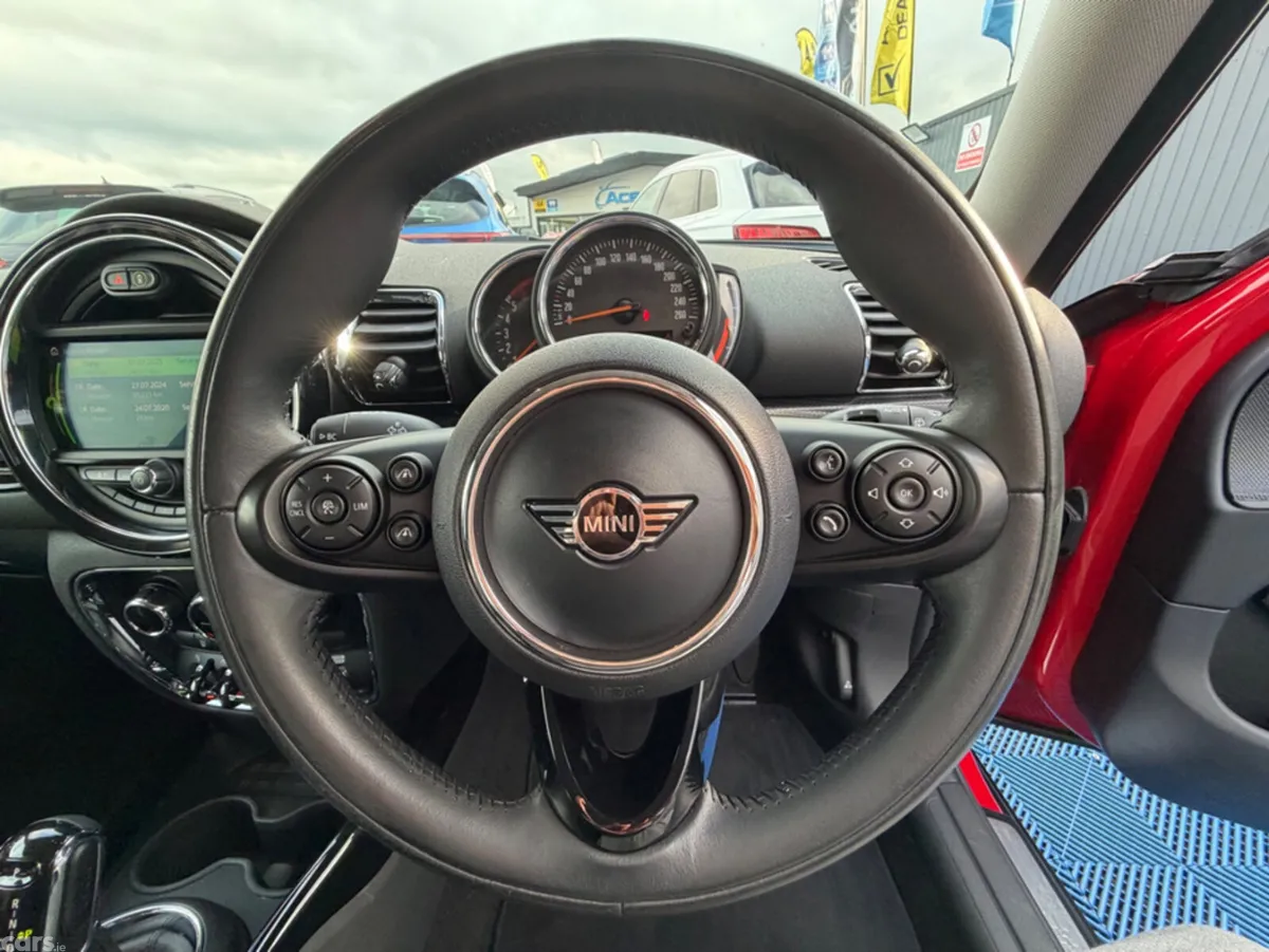 Mini Clubman Estate, Diesel, 2020, Red
