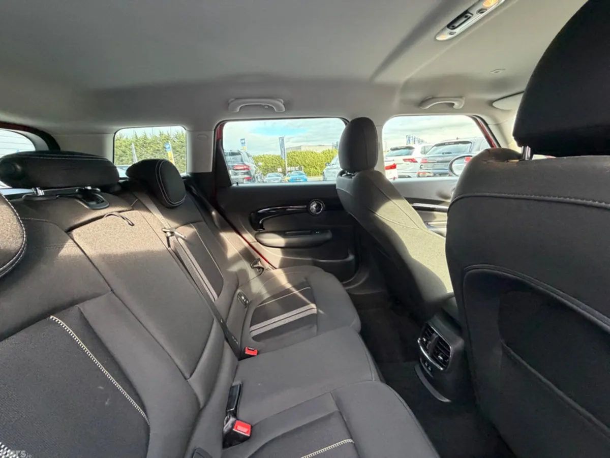 Mini Clubman Estate, Diesel, 2020, Red