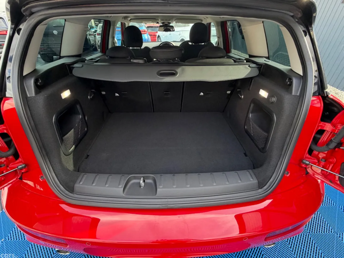 Mini Clubman Estate, Diesel, 2020, Red