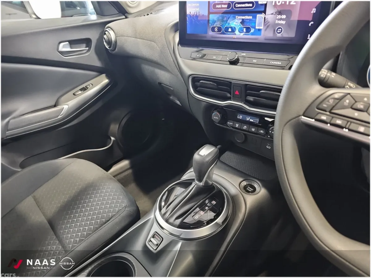 Nissan Juke MPV, Petrol Hybrid, 2026, Red