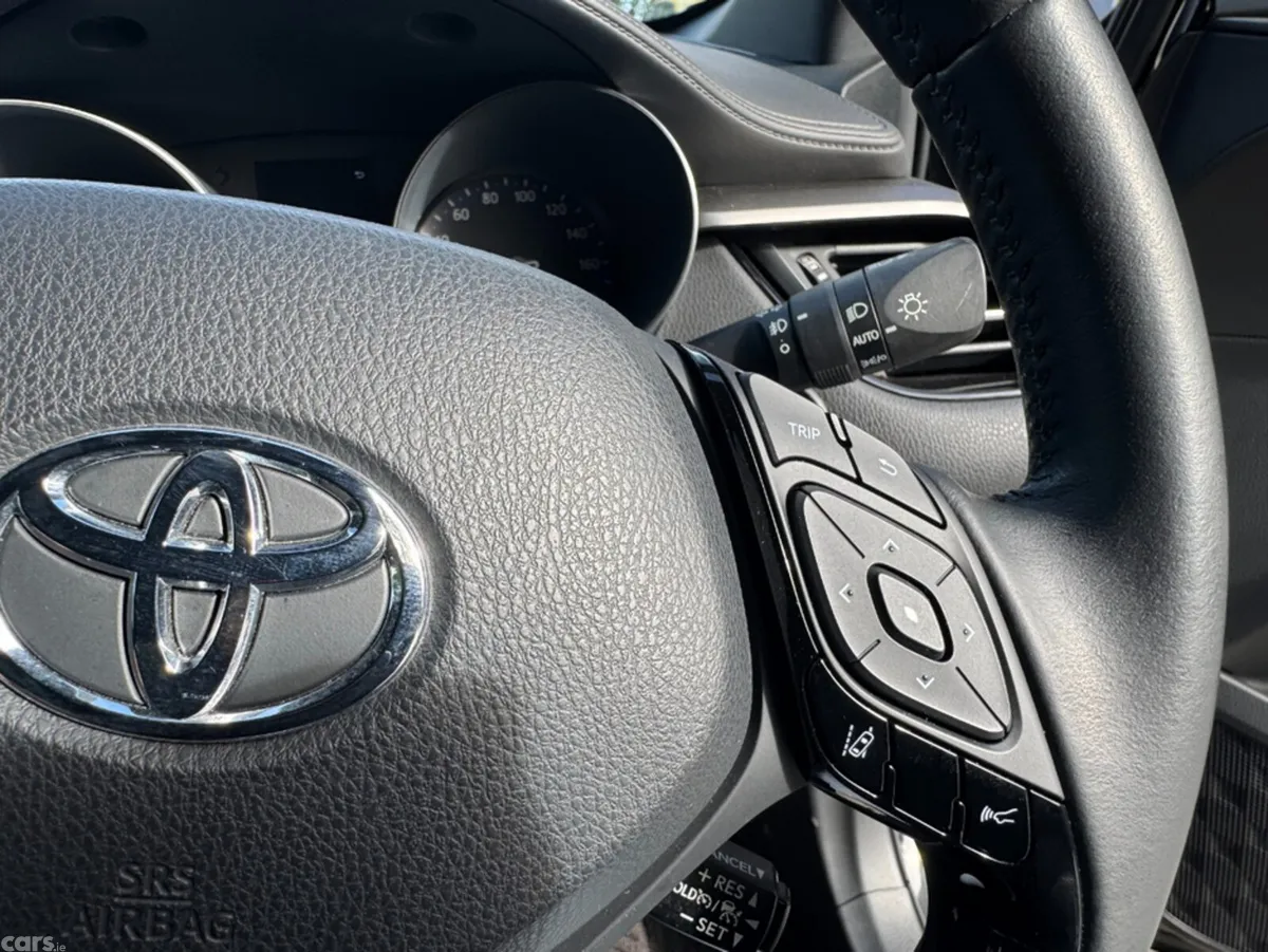 Toyota C-HR SUV, Petrol, 2021, Black