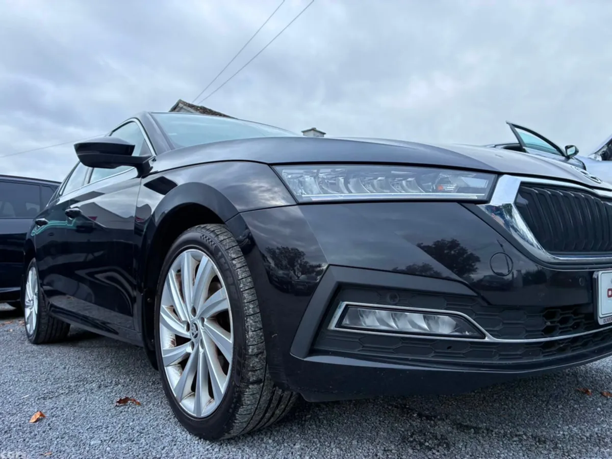 Skoda Octavia Estate, Diesel, 2023, Black