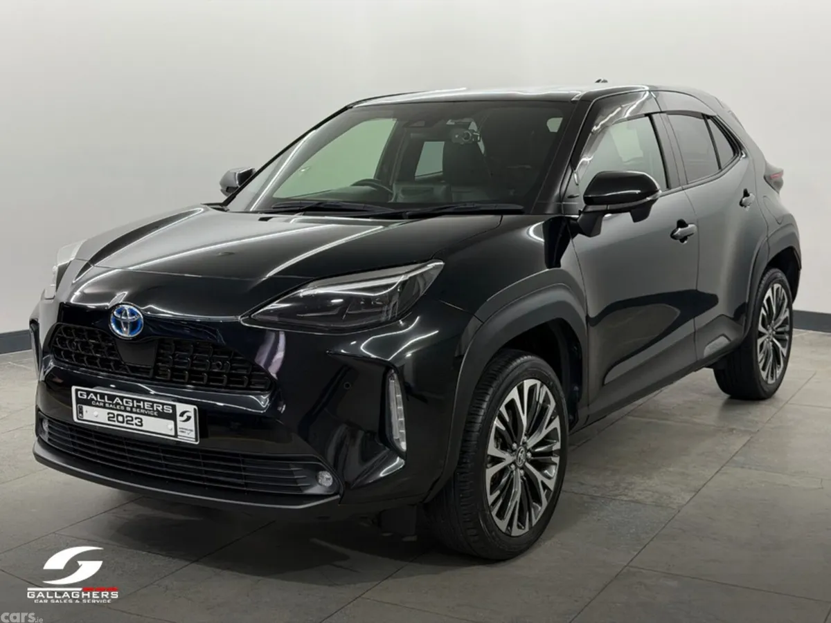 Toyota Yaris Cross SUV, Petrol Hybrid, 2023, Black