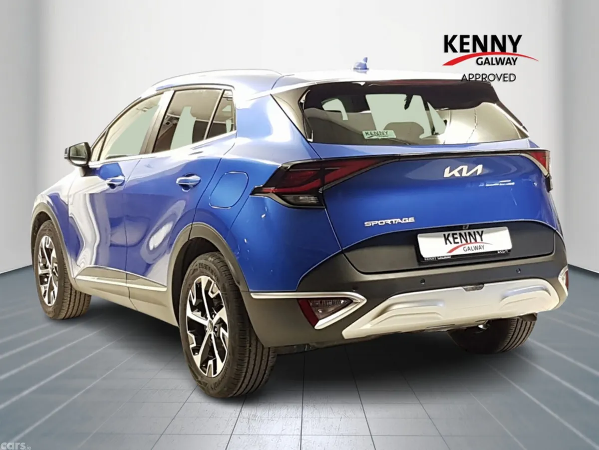 Kia Sportage MPV, Diesel, 2025, Blue