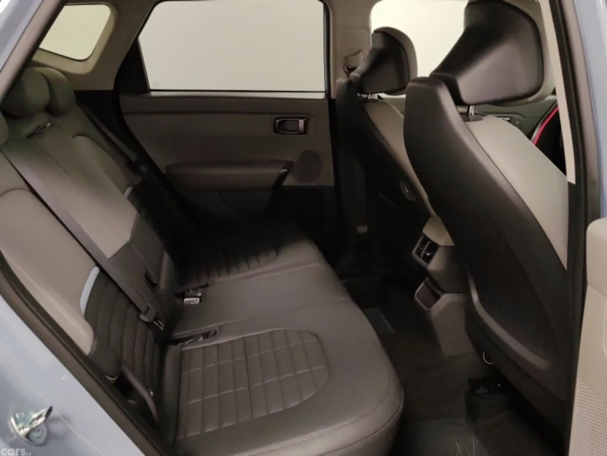 Kia Seltos SUV, Petrol Hybrid, 2027, Blue