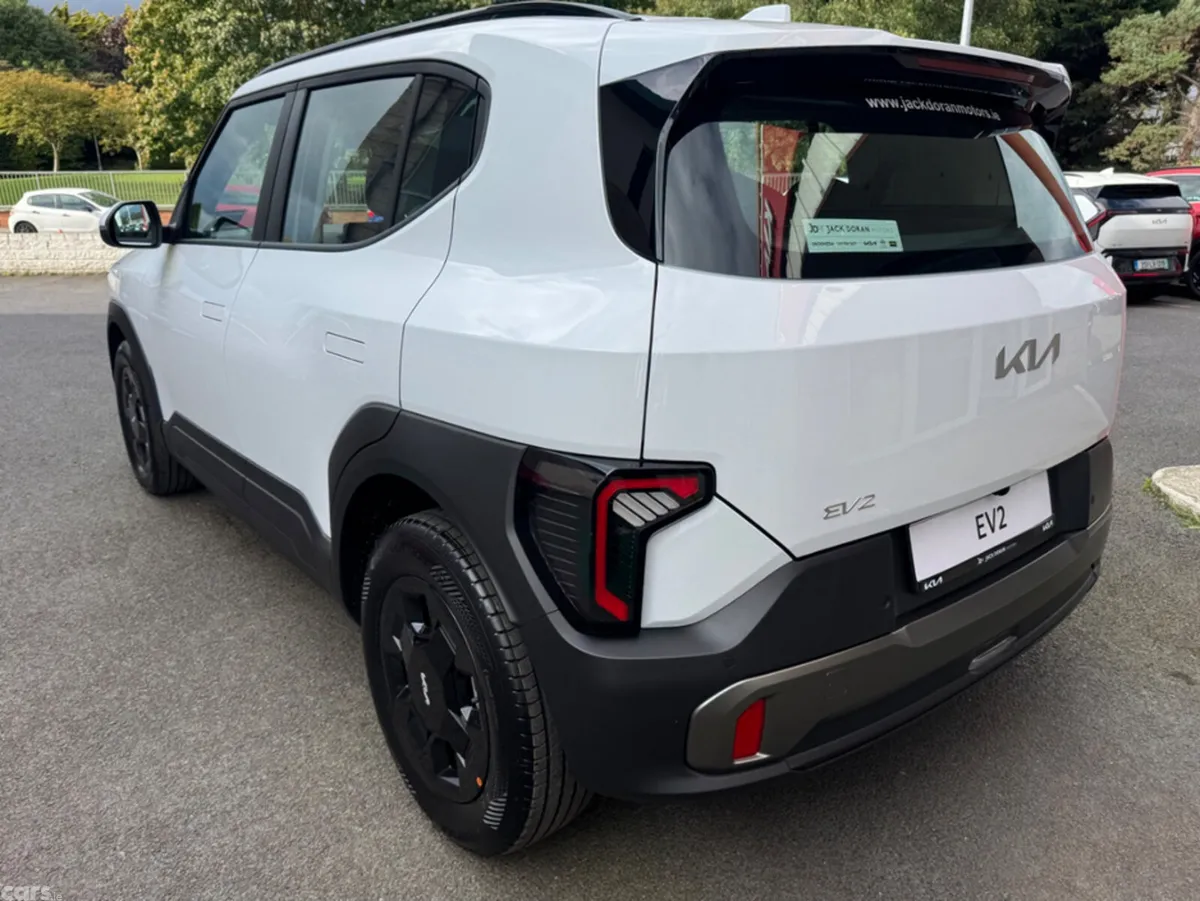Kia EV2 Hatchback, Electric, 2026, White