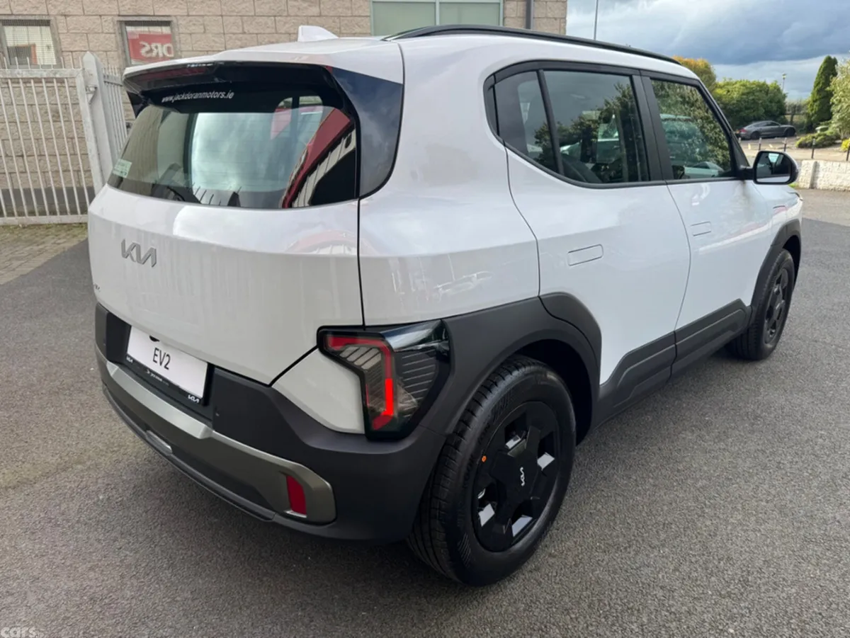 Kia EV2 Hatchback, Electric, 2026, White