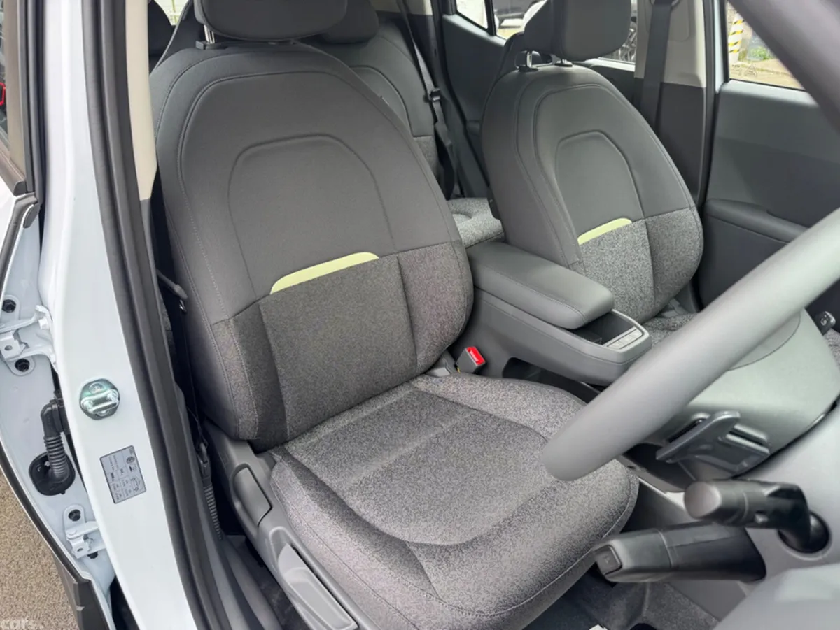 Kia EV2 Hatchback, Electric, 2026, White