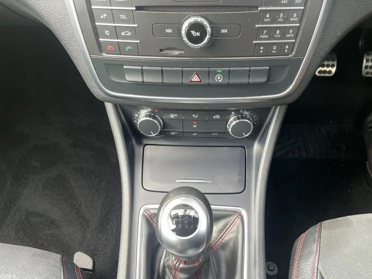 Mercedes-Benz CLA Saloon, Petrol, 2015, Red
