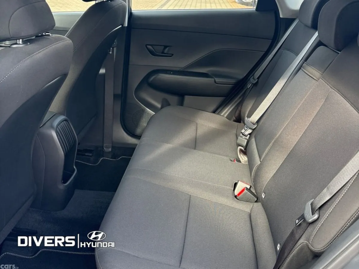 Hyundai KONA MPV, Petrol, 2023, Grey