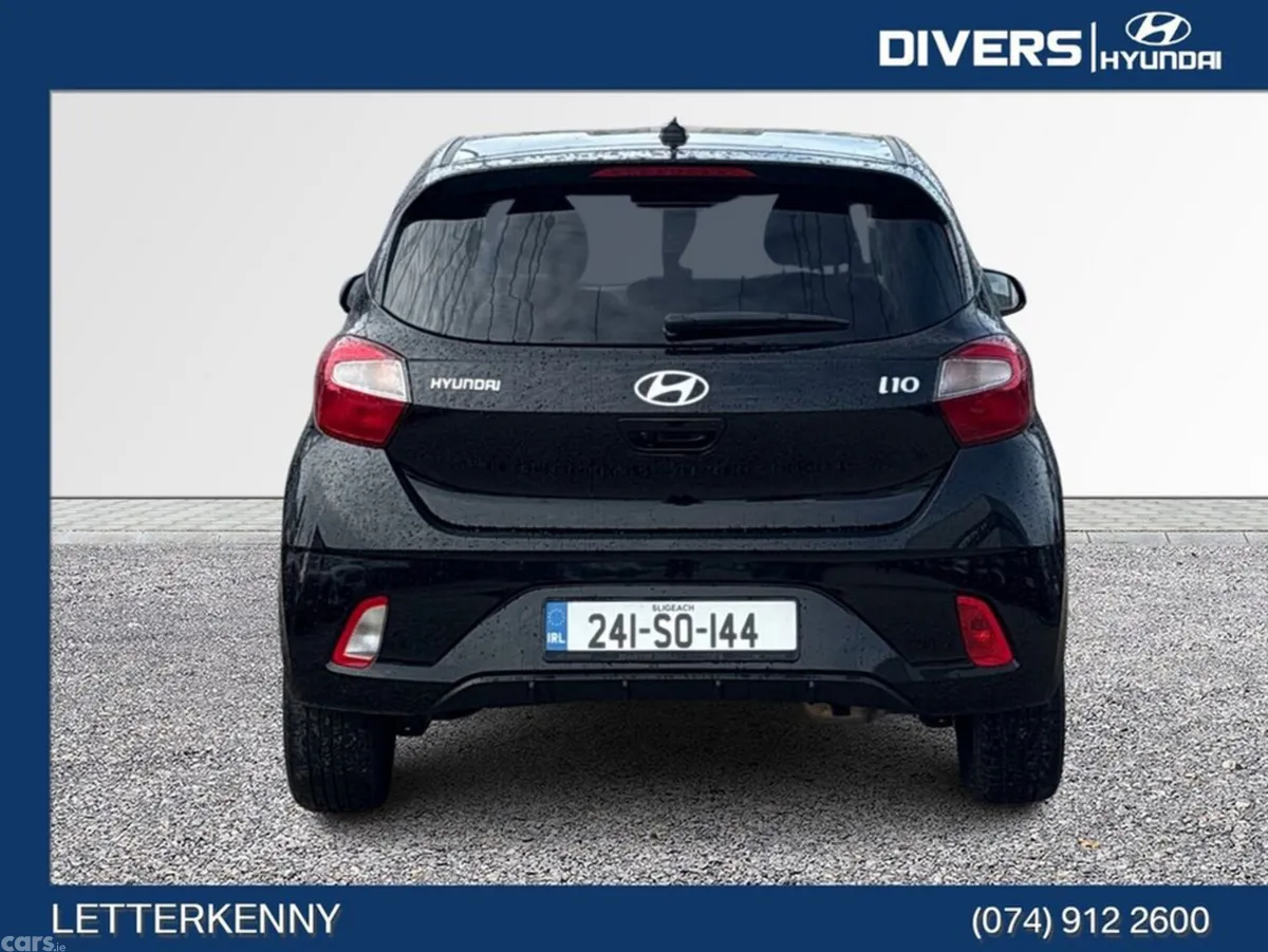 Hyundai i10 Hatchback, Petrol, 2024, Black