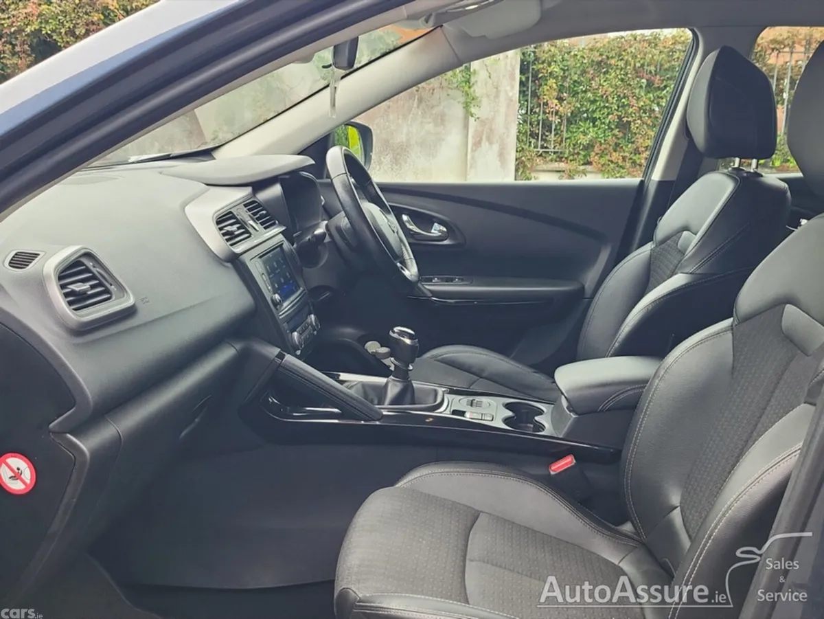 Renault Kadjar SUV, Diesel, 2017, Grey