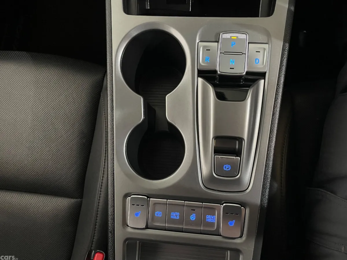 Hyundai KONA MPV, Electric, 2022, White