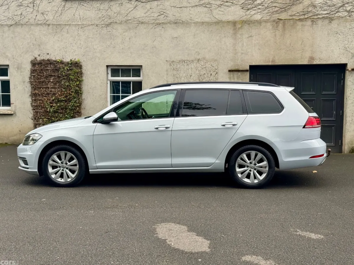 Volkswagen Golf Hatchback, Diesel, 2017, White