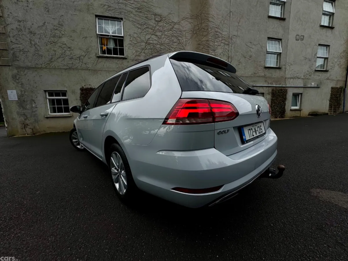 Volkswagen Golf Hatchback, Diesel, 2017, White